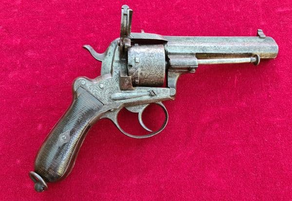 A decorative French 6 shot 9mm pin-fire double action revolver by LEFAUCHEUX. C. 1865-1870. Ref 3492
